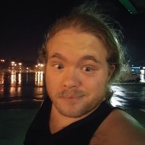 Meet your Posher, Christopher